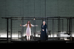 Jenufa_Cornelia Beskow (Jenufa), Karita Mattila (Kostelnicka)_ph Fabrizio Sansoni-Opera di Roma 2024_8851